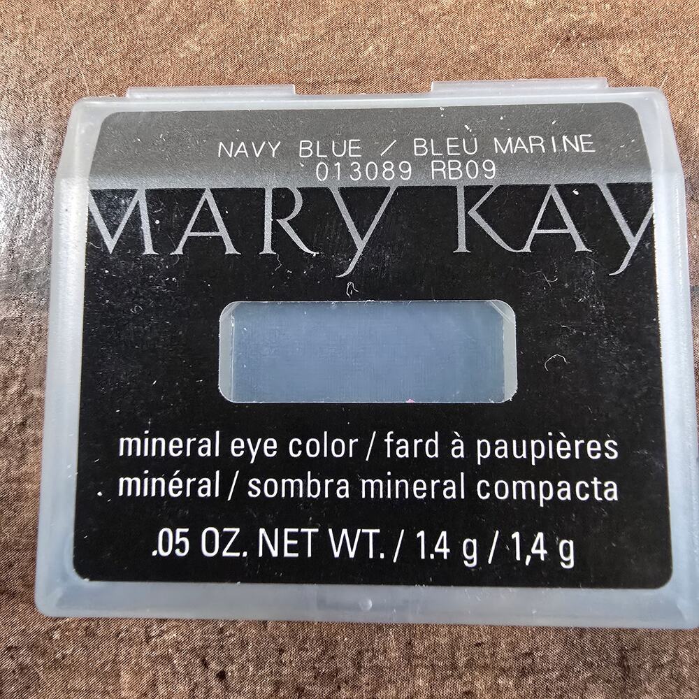 Mary Kay Mineral Eye Color Shadow .05 Oz Navy Blue Discontinued #013089